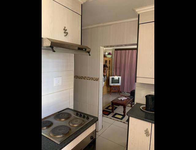 6 BEDROOM HOUSE FOR SALE IN ILILIBA